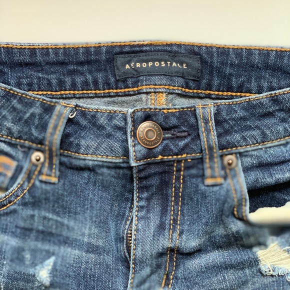 Aeropostale High-Rise Curvy Denim Midi Shorts Size 4 EUC - Picture 5 of 8